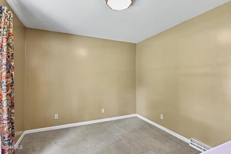 30 Oak View Drive Moreau NY 12828