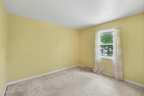30 Oak View Drive Moreau NY 12828