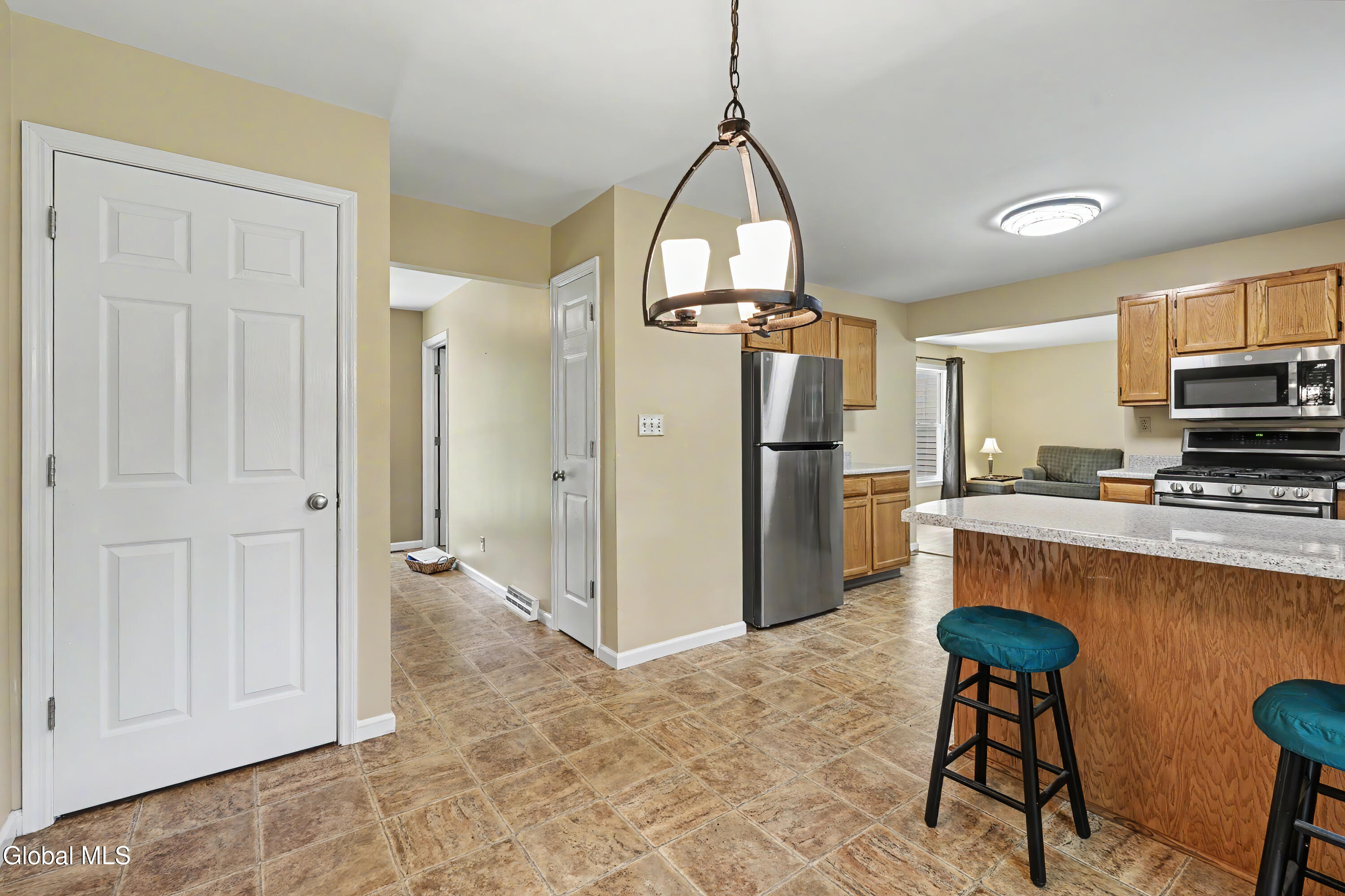 30 Oak View Drive Moreau NY 12828