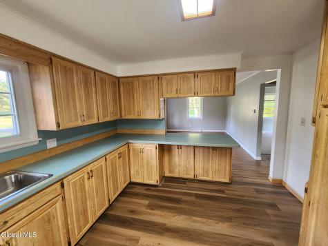 287 County Road 101 Gloversville NY 12078