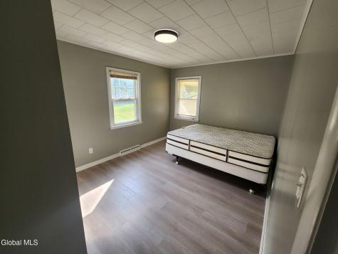 287 County Road 101 Gloversville NY 12078