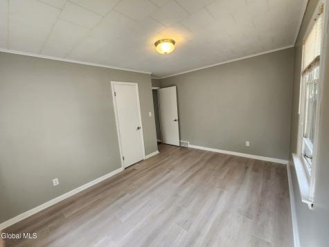 287 County Road 101 Gloversville NY 12078