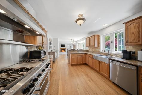 29 Dutch Meadows Drive Cohoes NY 12047