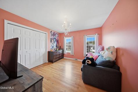 29 Dutch Meadows Drive Cohoes NY 12047