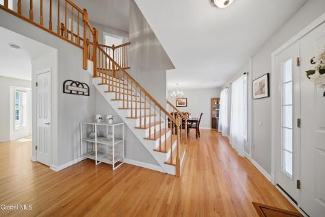 29 Dutch Meadows Drive Cohoes NY 12047
