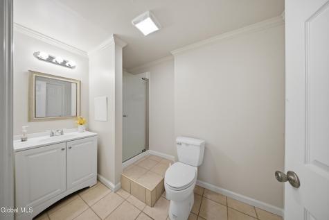 29 Dutch Meadows Drive Cohoes NY 12047