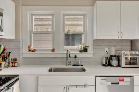 96 Hazelhurst Avenue Albany NY 12203