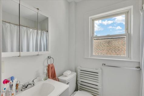 96 Hazelhurst Avenue Albany NY 12203