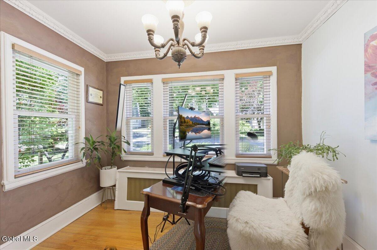 11 Freeman Road Albany NY 12208
