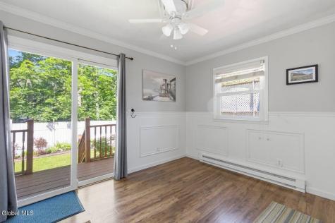 11 Freeman Road Albany NY 12208