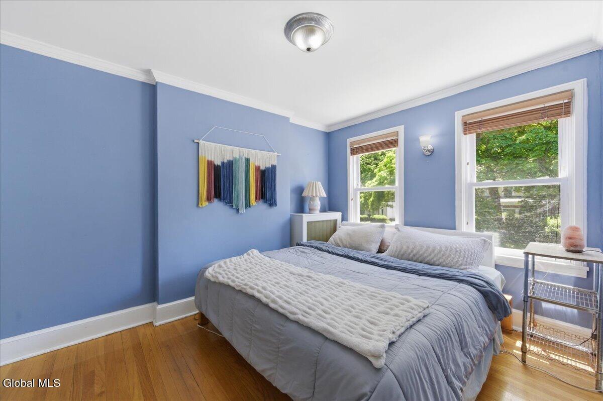 11 Freeman Road Albany NY 12208