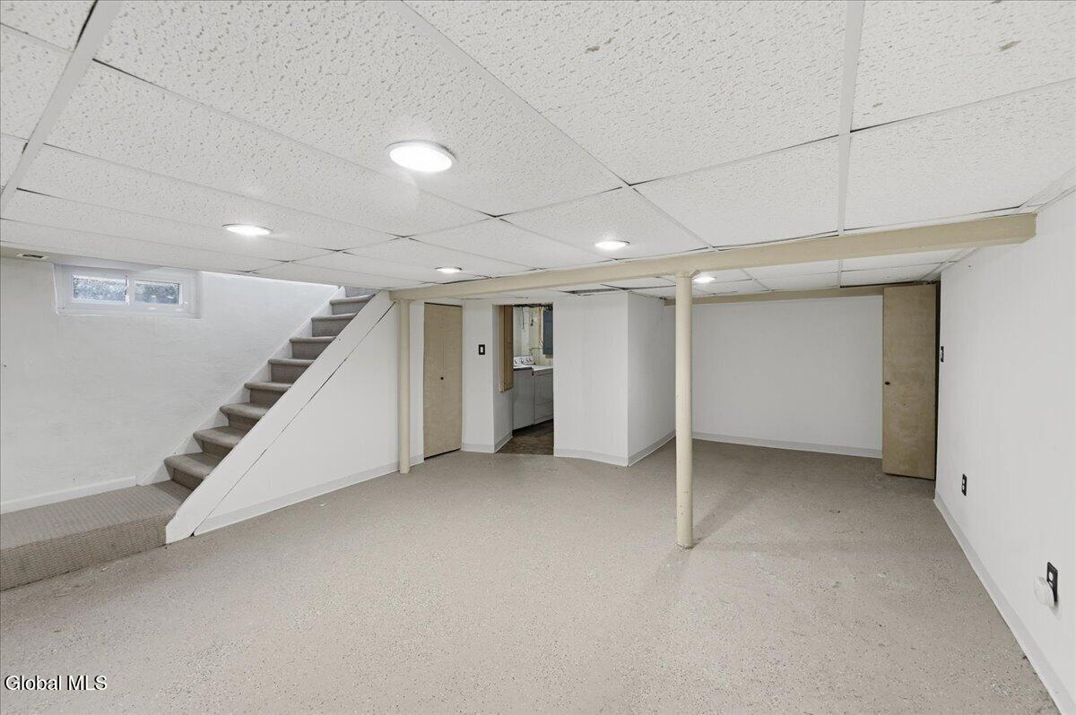 11 Freeman Road Albany NY 12208