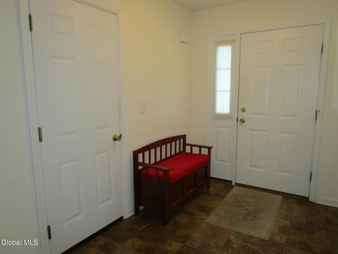 1000 Kingswood Court Schenectady NY 12303