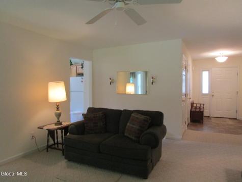 1000 Kingswood Court Schenectady NY 12303