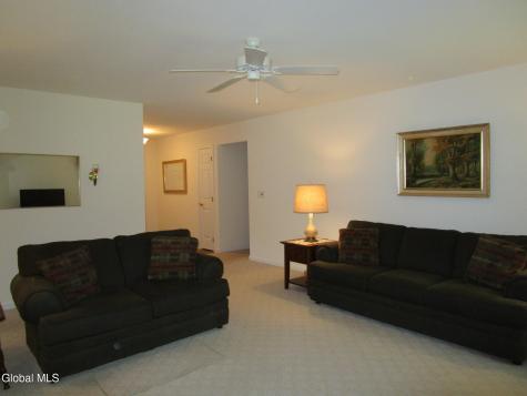1000 Kingswood Court Schenectady NY 12303