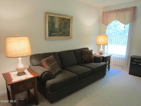 1000 Kingswood Court Schenectady NY 12303