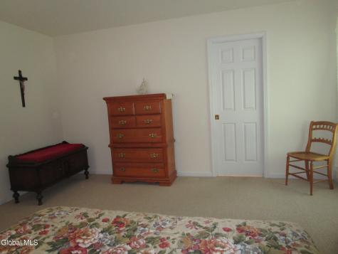 1000 Kingswood Court Schenectady NY 12303