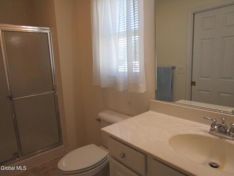 1000 Kingswood Court Schenectady NY 12303