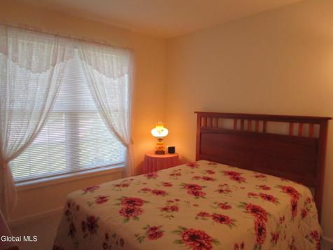 1000 Kingswood Court Schenectady NY 12303