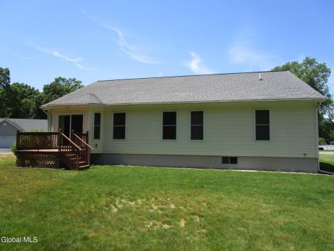 1000 Kingswood Court Schenectady NY 12303