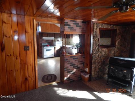 250 Old Quarry Road Feura Bush NY 12067