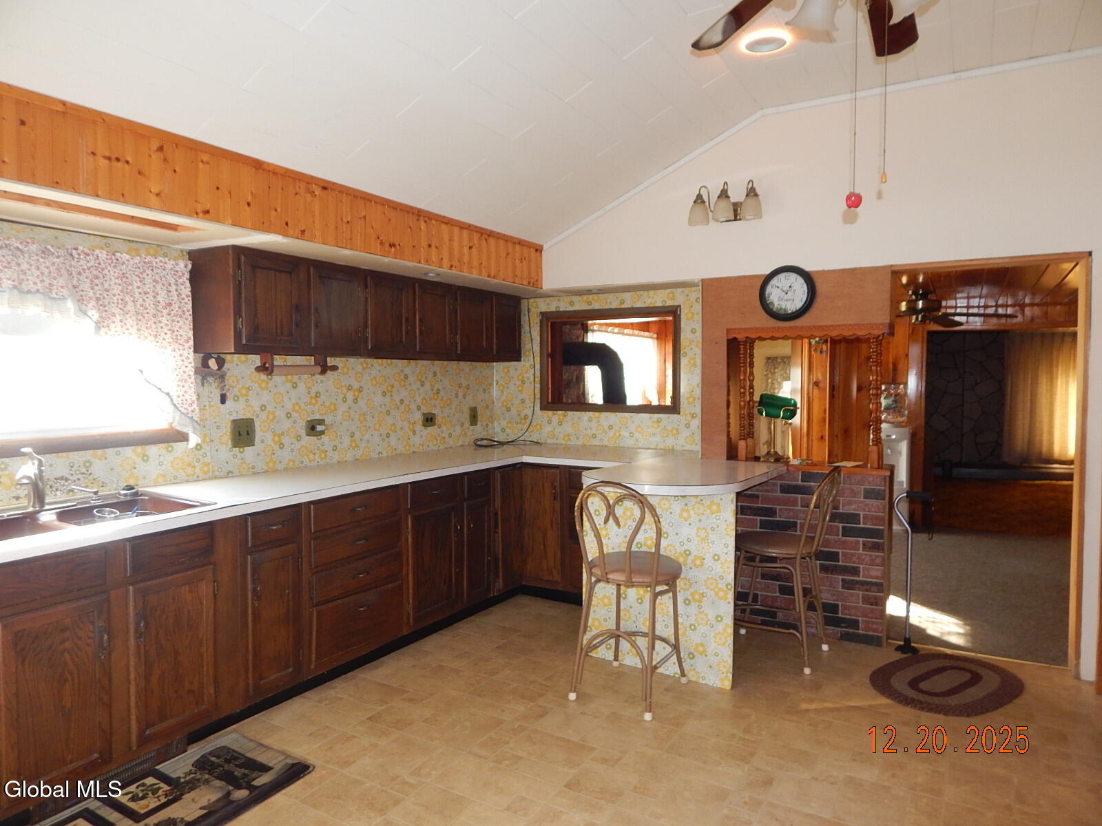 250 Old Quarry Road Feura Bush NY 12067