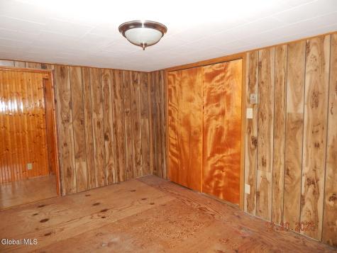 250 Old Quarry Road Feura Bush NY 12067