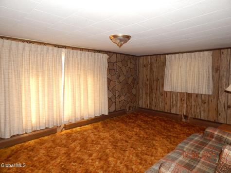 250 Old Quarry Road Feura Bush NY 12067