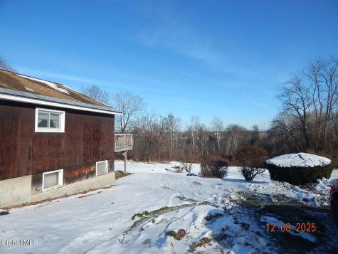 250 Old Quarry Road Feura Bush NY 12067