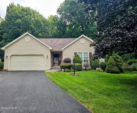 7 Cassidy Drive Saratoga Springs NY 12866