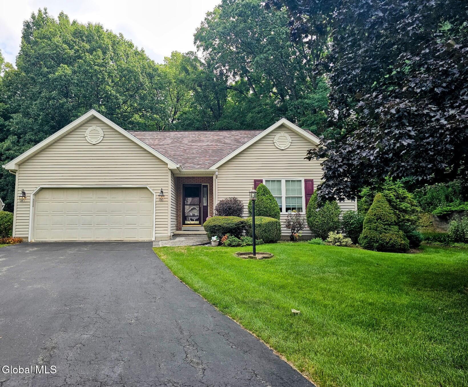 7 Cassidy Drive Saratoga Springs NY 12866