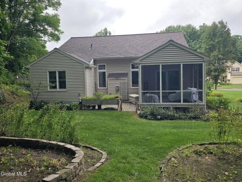 7 Cassidy Drive Saratoga Springs NY 12866