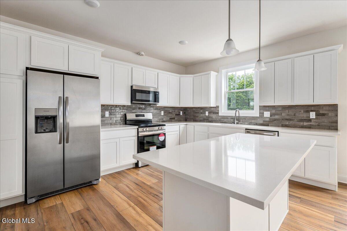 24 Eastpointe Drive Wilton NY 12866