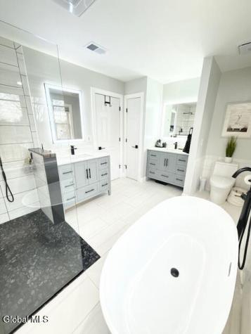 21 Veranda Lane Queensbury NY 12804