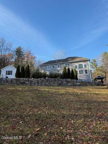 21 Veranda Lane Queensbury NY 12804