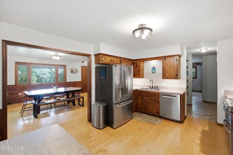 1108 North Road Amsterdam NY 12010