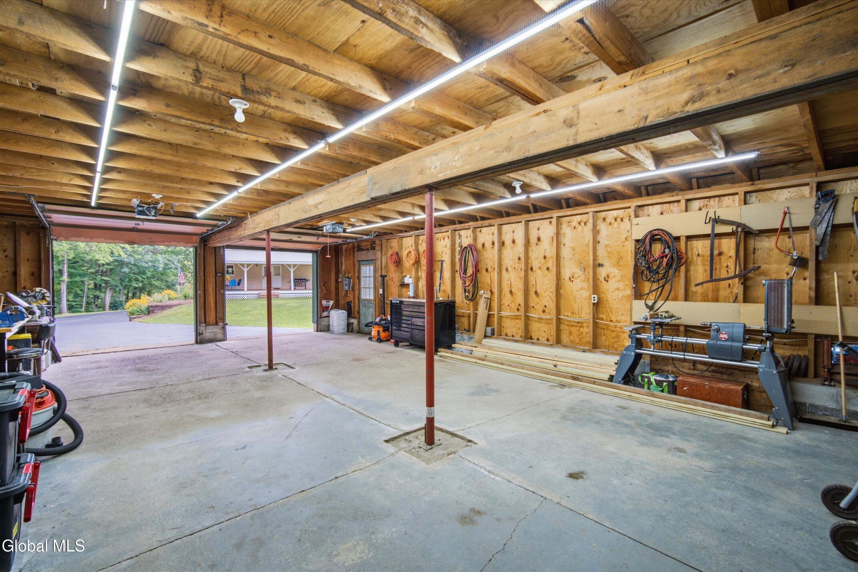 1108 North Road Amsterdam NY 12010