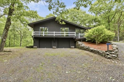 100 Schnackenberg Road Ghent NY 12075