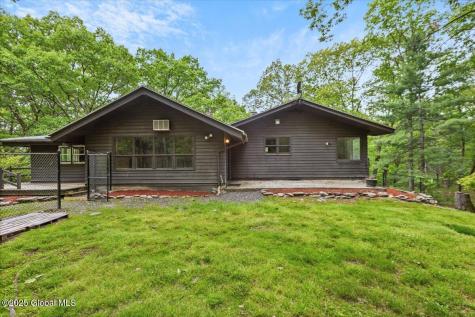 100 Schnackenberg Road Ghent NY 12075