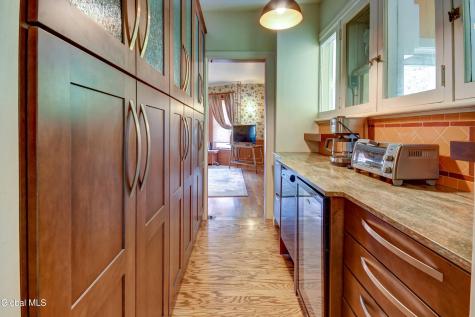 353 Guy Park Avenue Amsterdam NY 12010