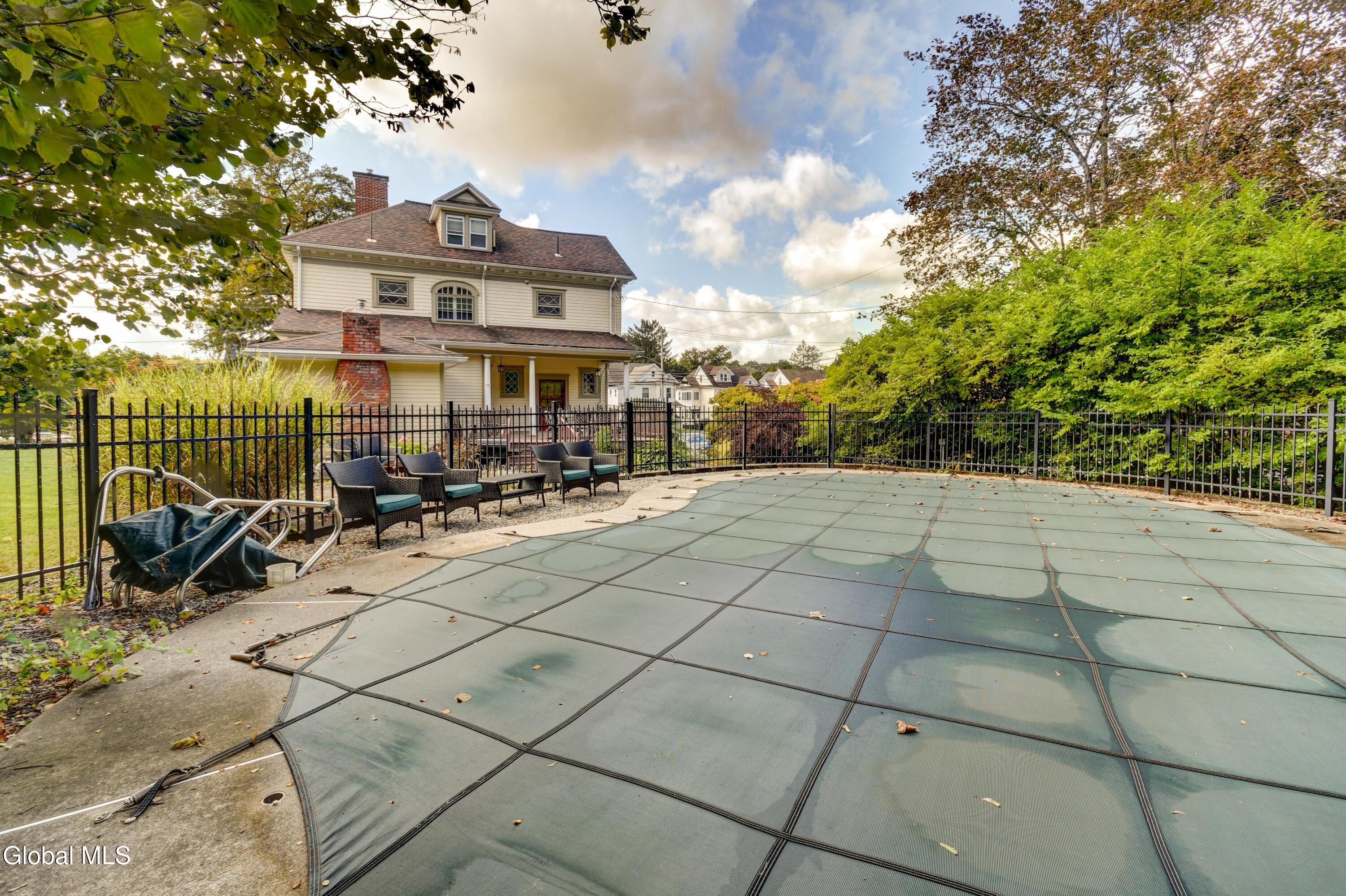 353 Guy Park Avenue Amsterdam NY 12010