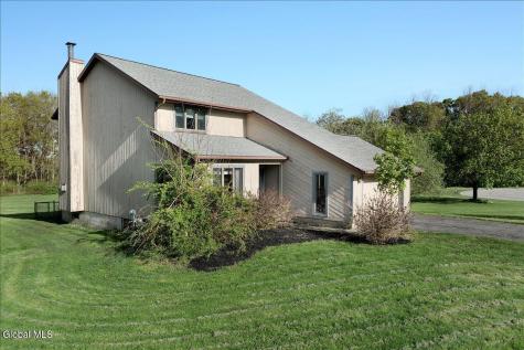 2 Chantal Court Ballston Spa NY 12020