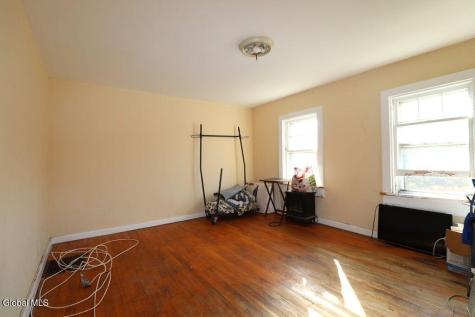 4426 Ny Highway 43 Rensselaer NY 12144
