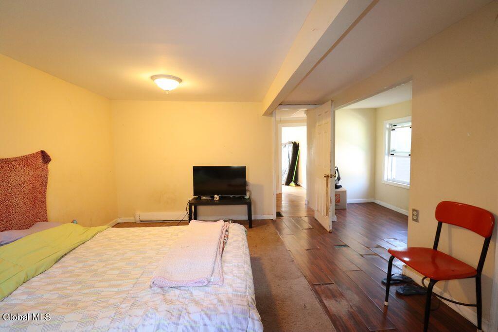 4426 Ny Highway 43 Rensselaer NY 12144