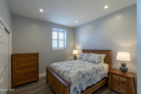 1235A Ny-9p Saratoga Springs NY 12866