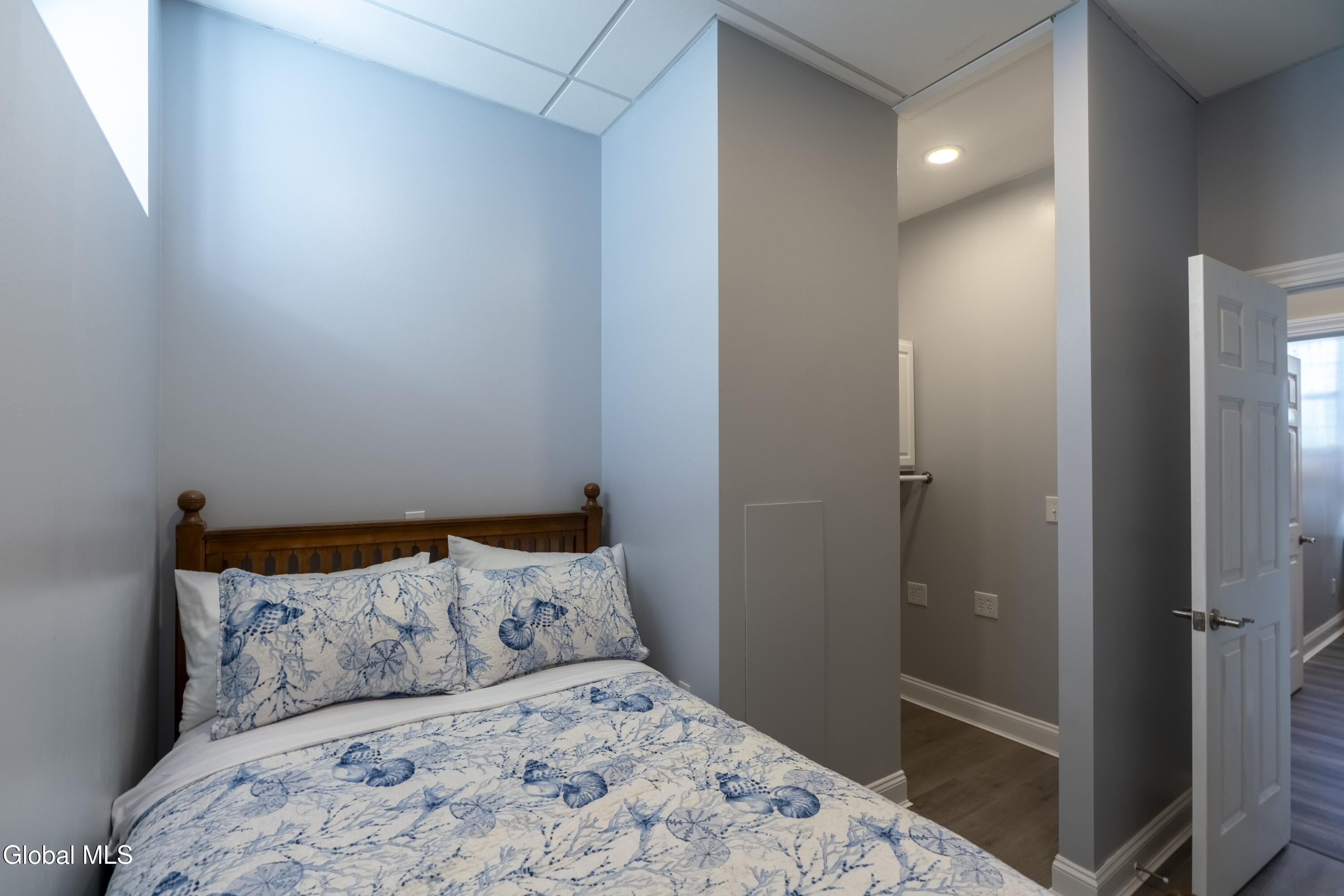 1235A Ny-9p Saratoga Springs NY 12866