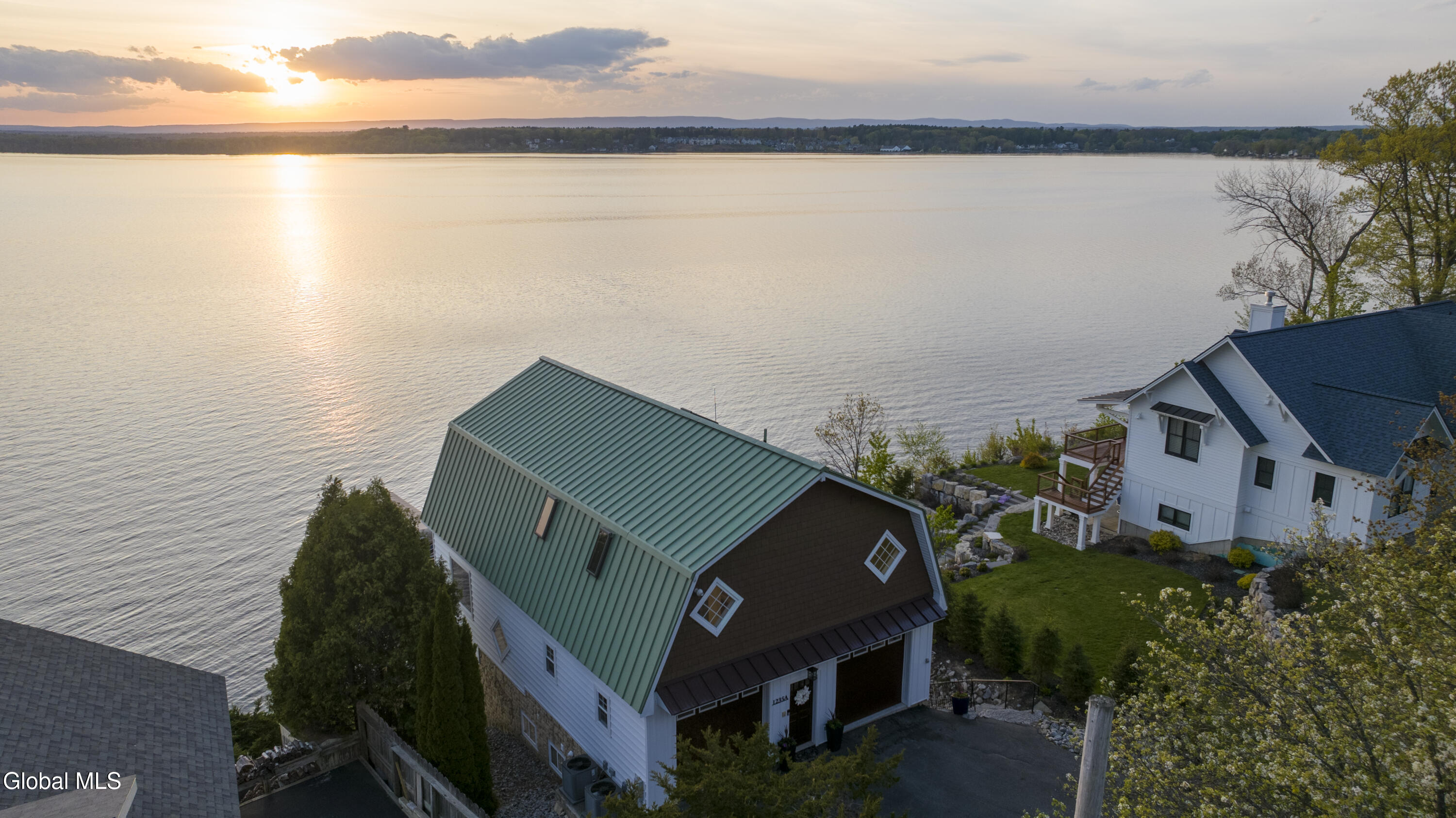 1235A Ny-9p Saratoga Springs NY 12866