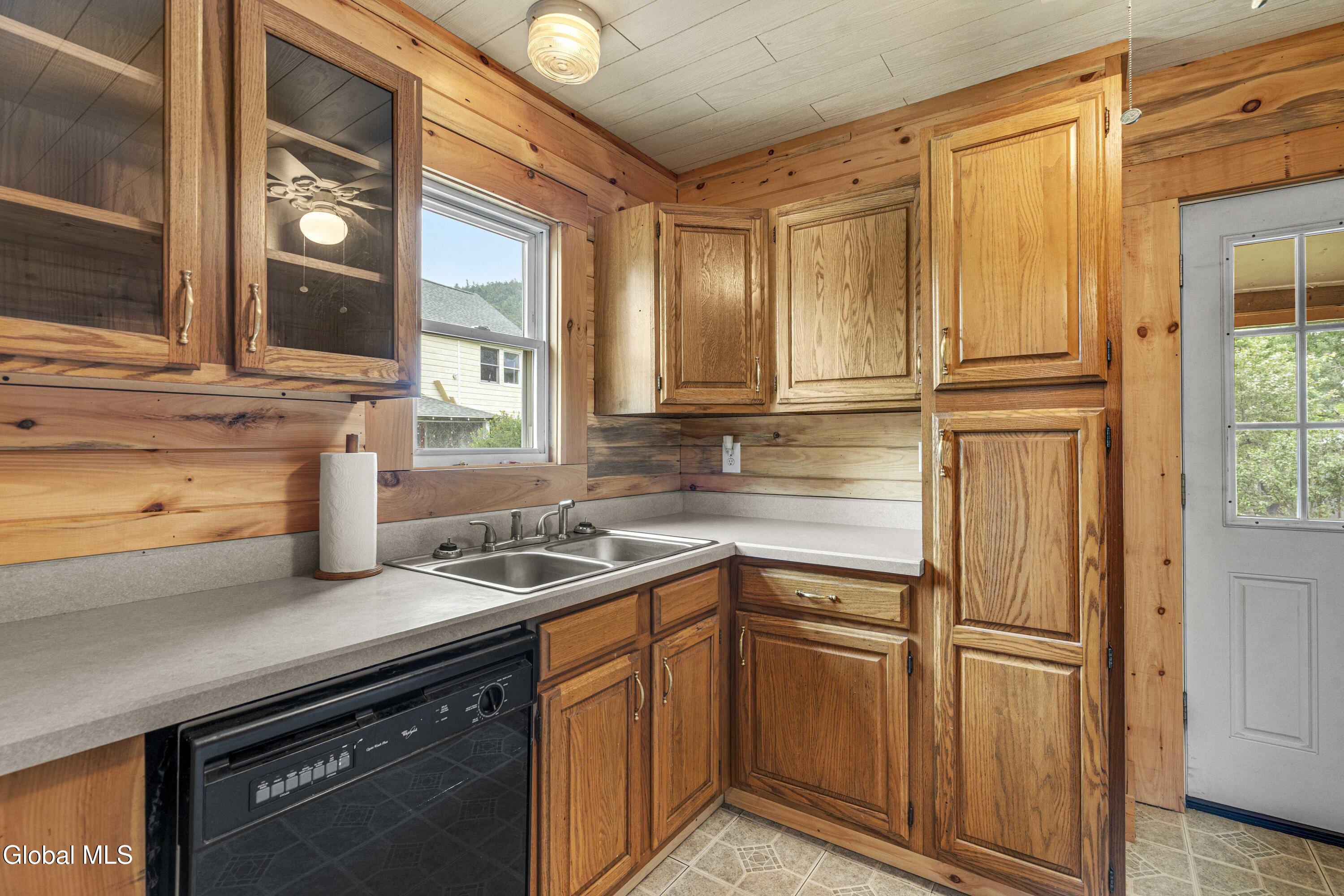 12 Theriot Avenue Chestertown NY 12817