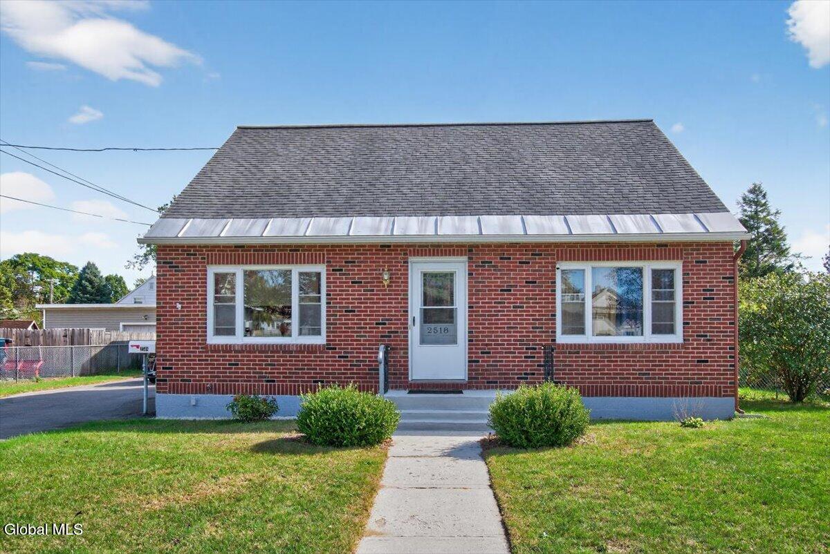 2518 Van Dyke Avenue Rotterdam NY 12306