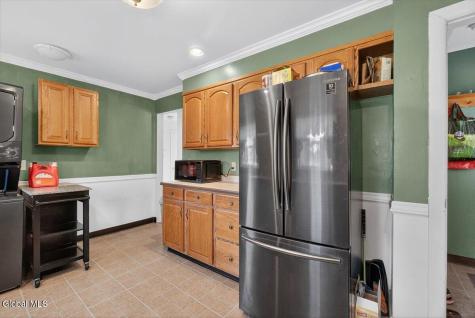 2518 Van Dyke Avenue Rotterdam NY 12306